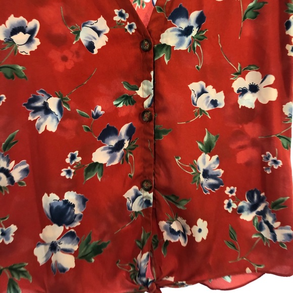 Sienna Sky floral front tie shirt small - Picture 2 of 5